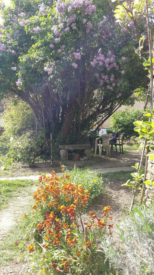 Bed and Breakfast Oniros Neuffontaines Экстерьер фото
