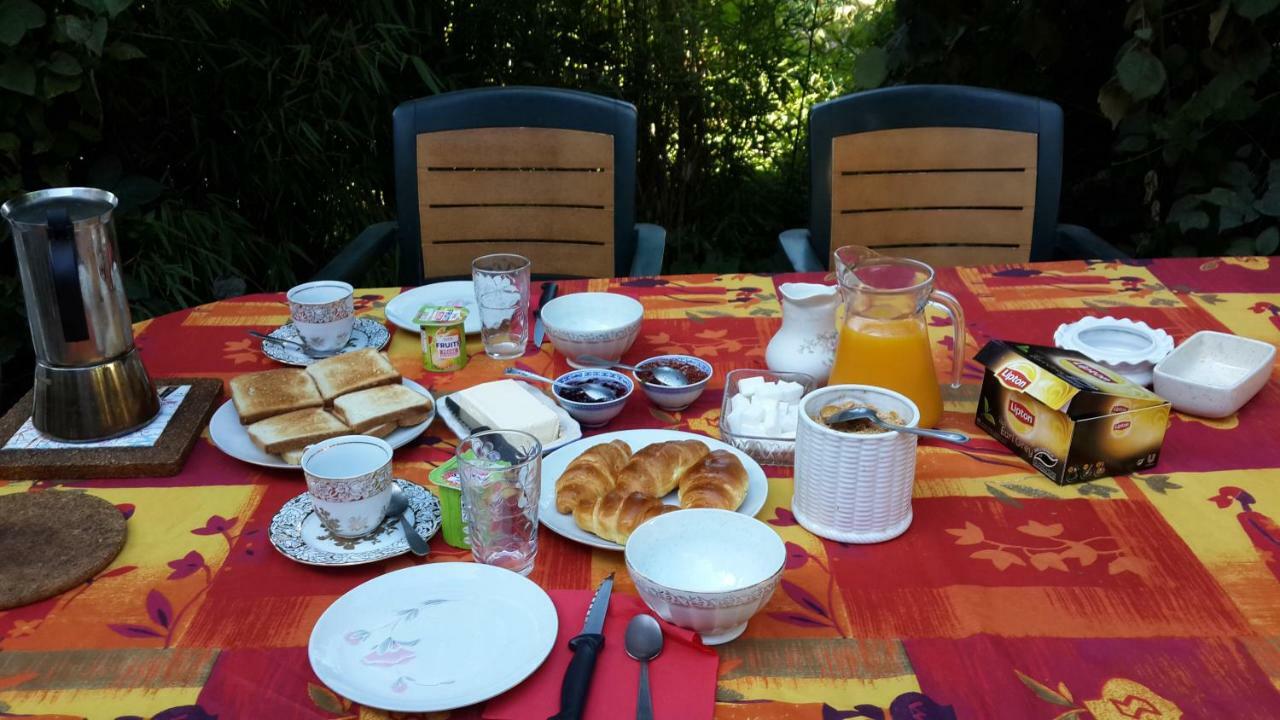 Bed and Breakfast Oniros Neuffontaines Экстерьер фото